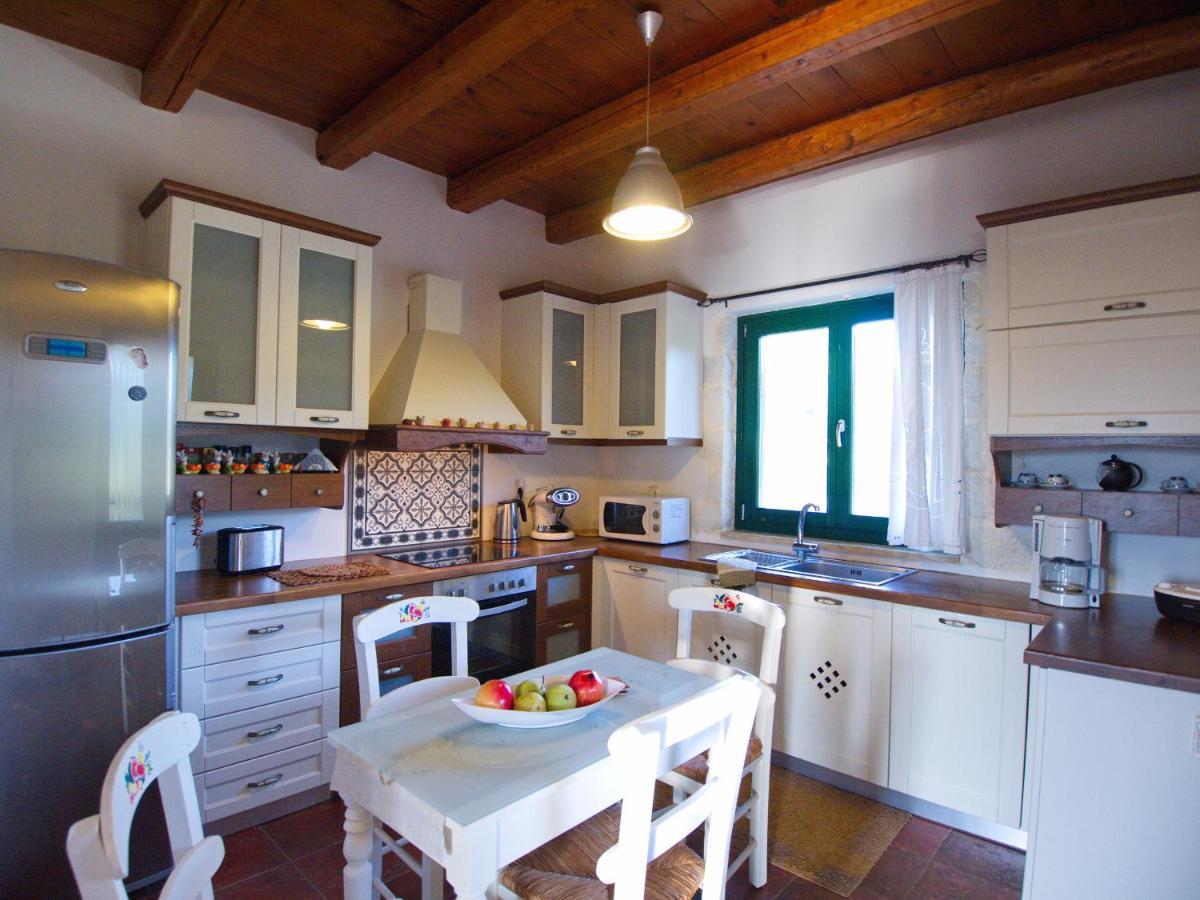 Villa Amvrosia Nr Kalives Crete Arménoi Buitenkant foto